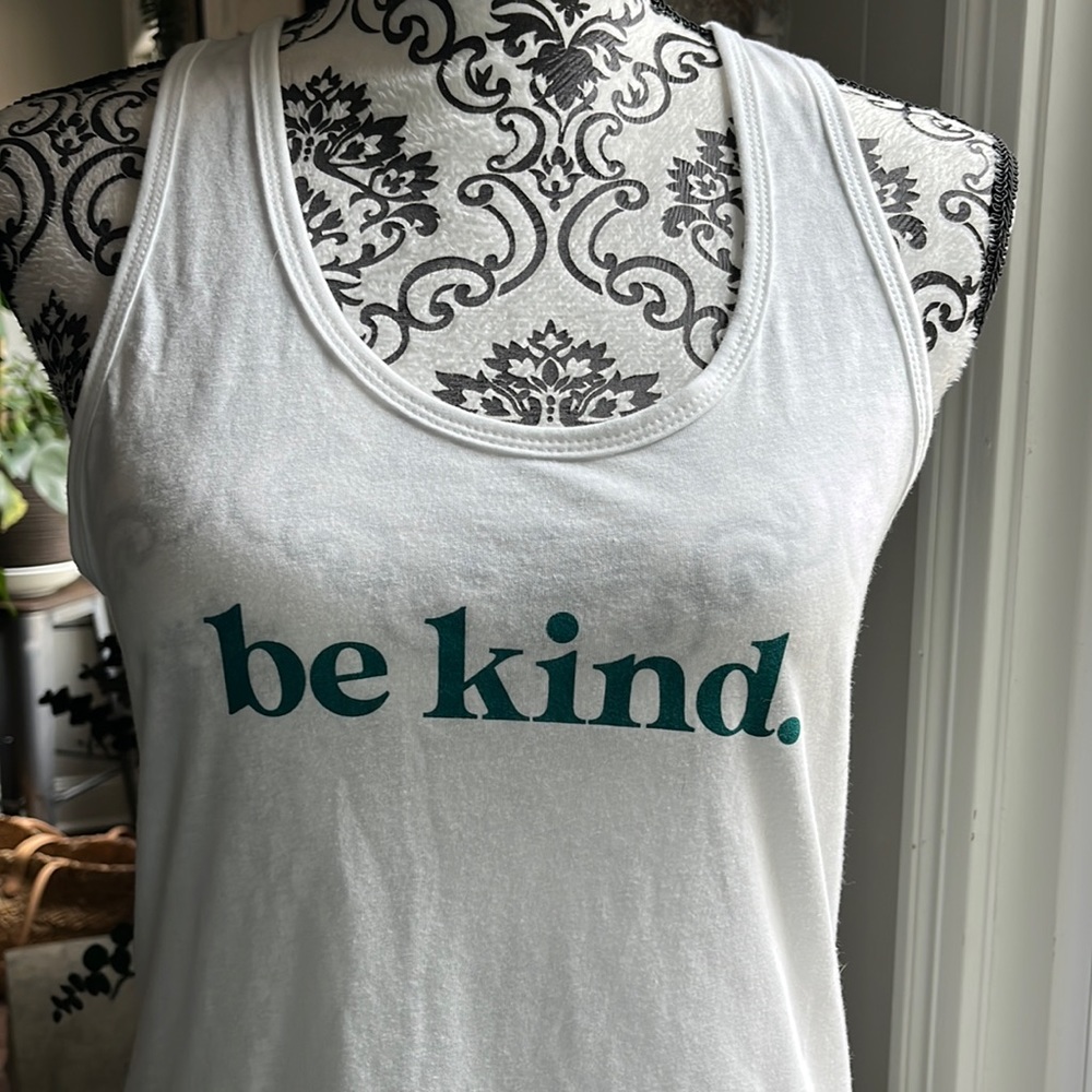 Be kind tank top